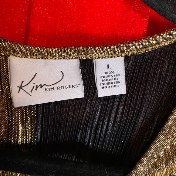 ⭐️Vintage gold top⭐️ - Picture 5 of 8